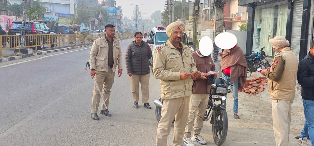 Nawanshahr police nabbed the miscreants they used to do khrud during the school holidays